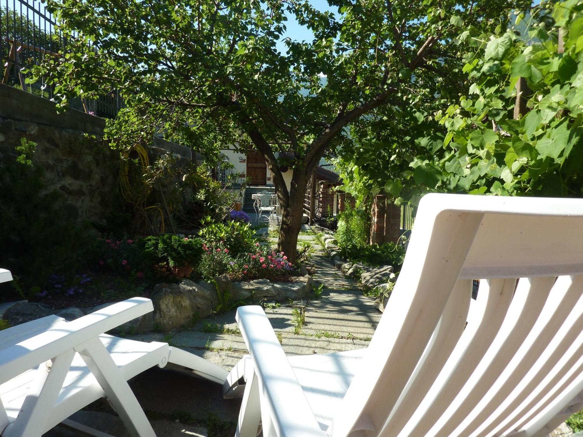Le Village Montjovet Exteriér fotografie